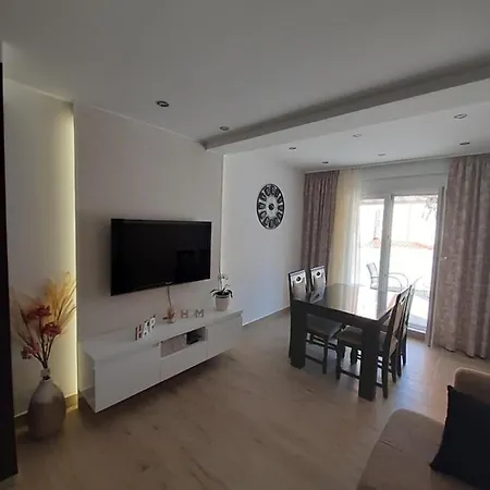 Apartamento Lucky With Jacuzzi *