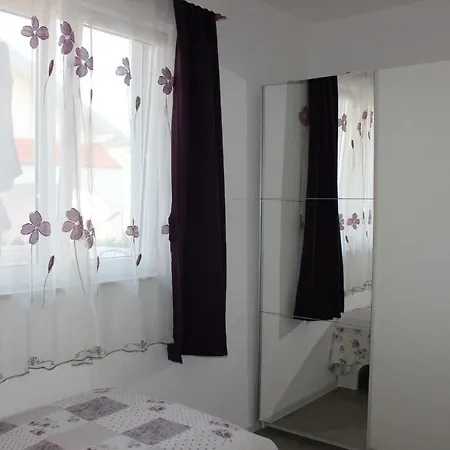 Lucky With Jacuzzi * Trogir