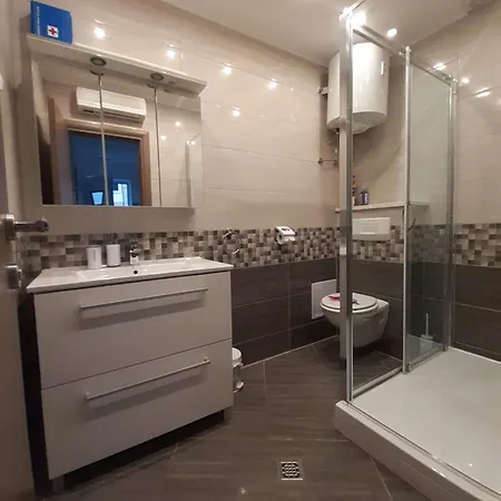 Lucky With Jacuzzi *